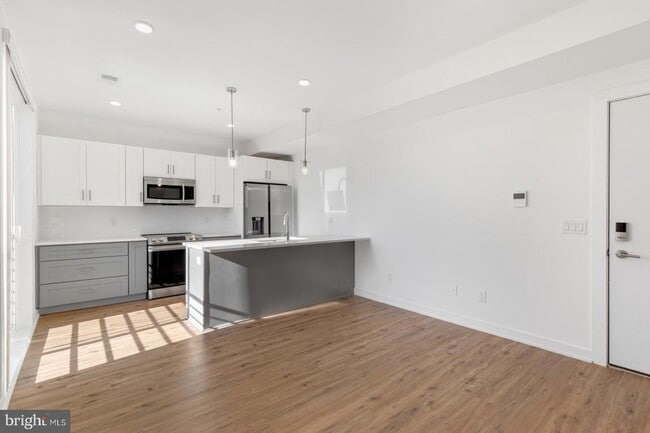 property at 304 Master St