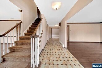 23 Bohnert Pl in Waldwick, NJ - Building Photo - Building Photo