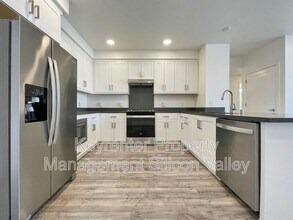 42111 Osgood Rd in Fremont, CA - Building Photo - Building Photo