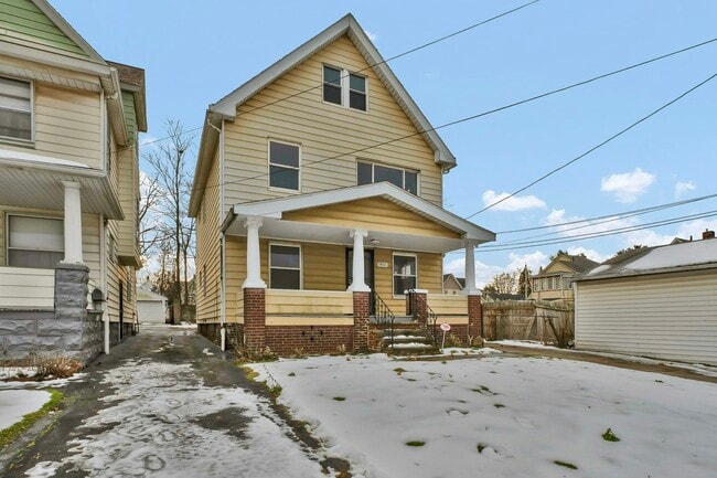 7412 Worley Ave in Cleveland, OH - Building Photo - Building Photo