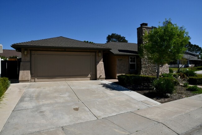 10805 Cloverfield Point in San Diego, CA - Building Photo - Building Photo