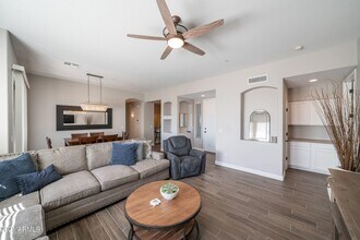 16420 N Thompson Peak Pkwy, Unit 1073 in Scottsdale, AZ - Building Photo - Building Photo