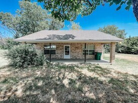 542 Goin St in Clyde, TX - Building Photo