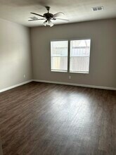 21361 W Wallis Dr in Porter, TX - Building Photo - Building Photo