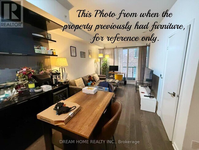 70 Temperance St in Toronto, ON - Building Photo - Building Photo