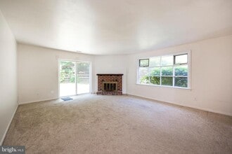 126 Lampeter Ct in Exton, PA - Building Photo - Building Photo