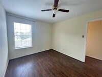 6231 Sutton Meadows Dr photo'