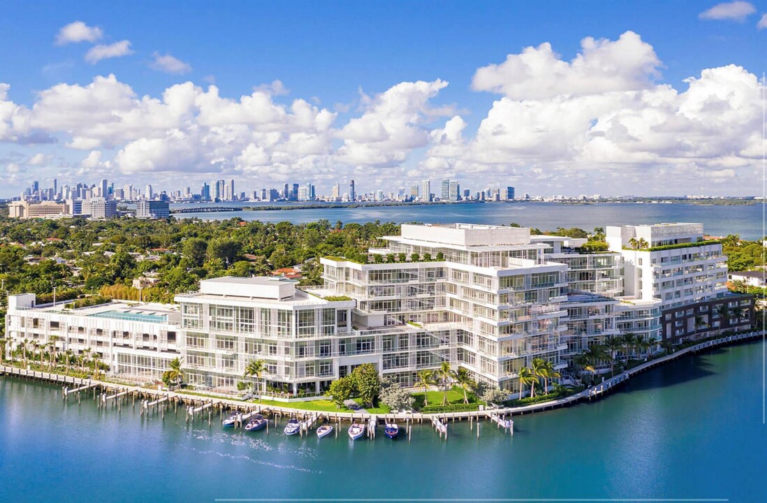 4701 N Meridian Ave, Unit 717 in Miami Beach, FL - Building Photo