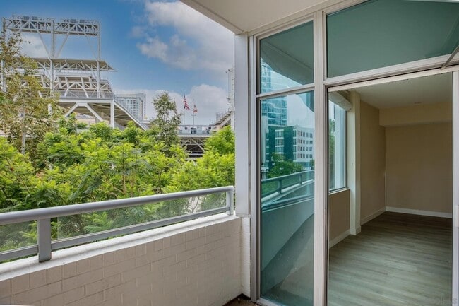 property at 253 Tenth Ave