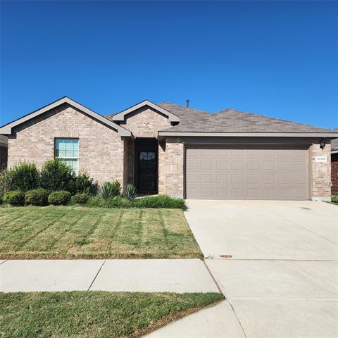 10386 Fort Belknap Trail in Crowley, TX - Building Photo