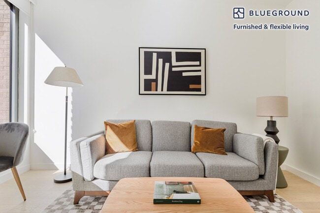 244 W 29th St in New York, NY - Building Photo - Building Photo