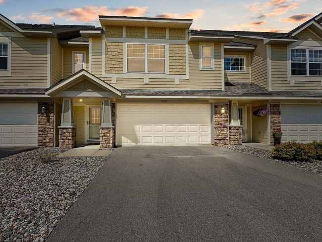 property at 1625 Fox Hunt Way