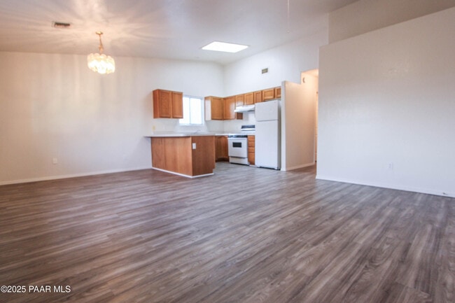 7212 E Burro Ln in Prescott Valley, AZ - Building Photo - Building Photo