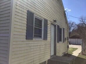 4469 N Sherman Blvd in Milwaukee, WI - Building Photo - Building Photo
