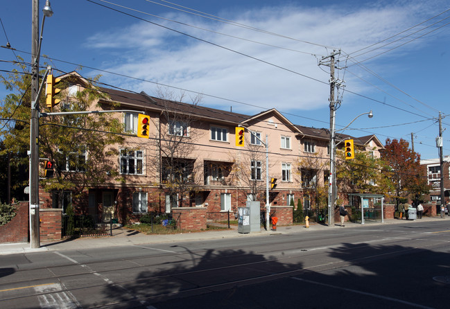 1278-1296 King St W in Toronto, ON - Building Photo - Primary Photo