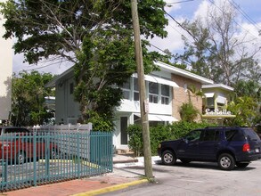 LaSalle Apartments in Miami Beach, FL - Foto de edificio - Building Photo
