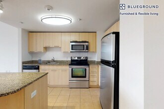 27 Barker Ave in White Plains, NY - Building Photo - Building Photo