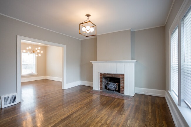 8126 W Vernor Hwy in Detroit, MI - Building Photo - Building Photo