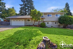 2409 SE 139th Ave in Vancouver, WA - Building Photo