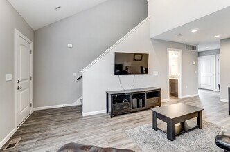 Ledgestone Townhomes in Fort Wayne, IN - Building Photo - Building Photo
