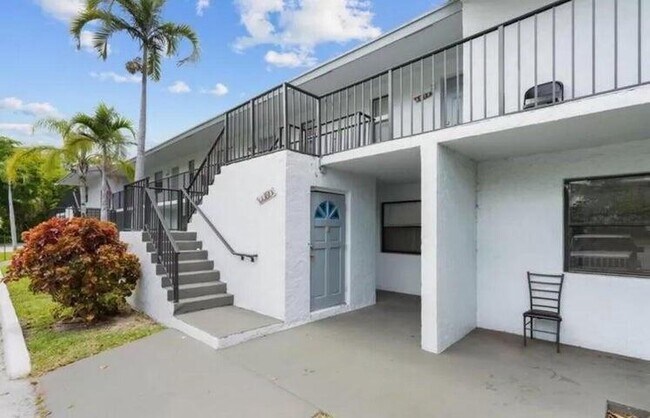 4769 Arjaro Dr in West Palm Beach, FL - Building Photo - Building Photo
