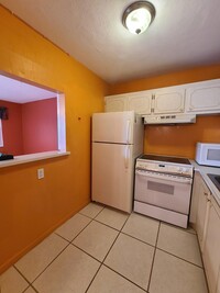 289 Camden L in West Palm Beach, FL - Building Photo - Building Photo