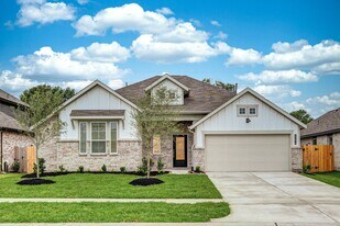 4604 Mustang Run Dr in Rosenberg, TX - Building Photo