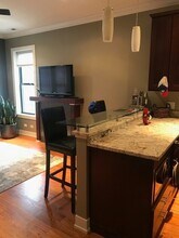 2430 N Geneva Terrace in Chicago, IL - Building Photo - Building Photo