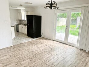 501 Bellmar Ln in Friendswood, TX - Building Photo - Building Photo