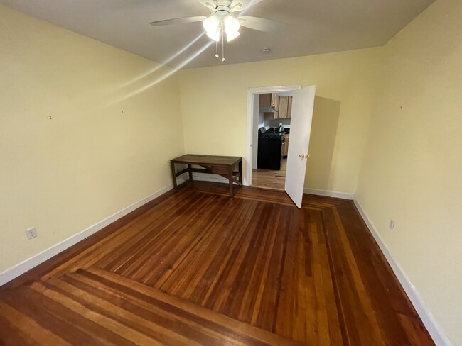 13 Edmunds St, Unit NA