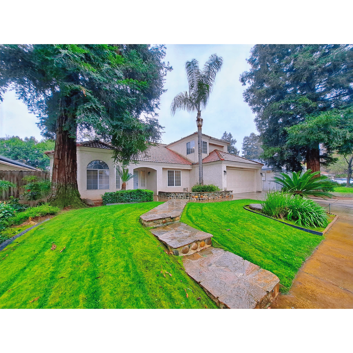 1325 E Portland Ave in Fresno, CA - Building Photo