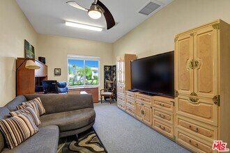 19 Orleans Rd in Rancho Mirage, CA - Building Photo - Building Photo