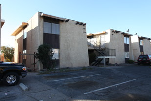 5429 Retablo Ave Apartments