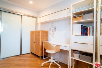 1144 10th St in Santa Monica, CA - Building Photo - Building Photo