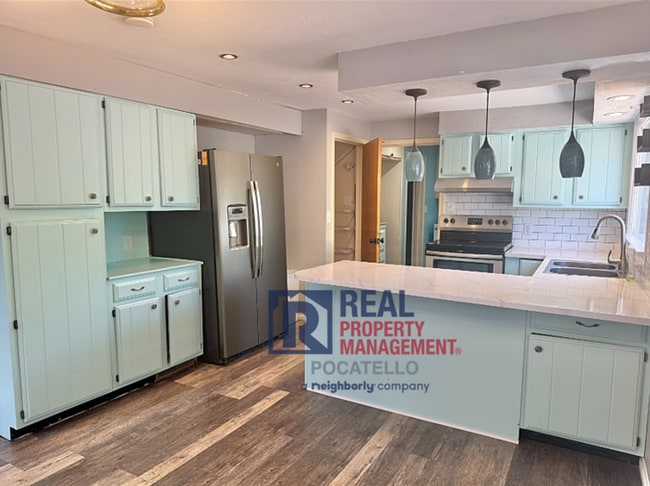 1420 E Elm St in Pocatello, ID - Building Photo - Building Photo
