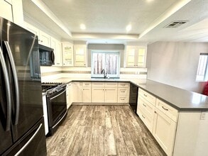 3772 Live Oak Dr in Pomona, CA - Building Photo - Building Photo