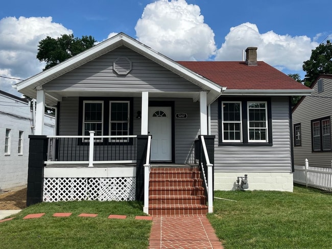 property at 5207 38th Ave