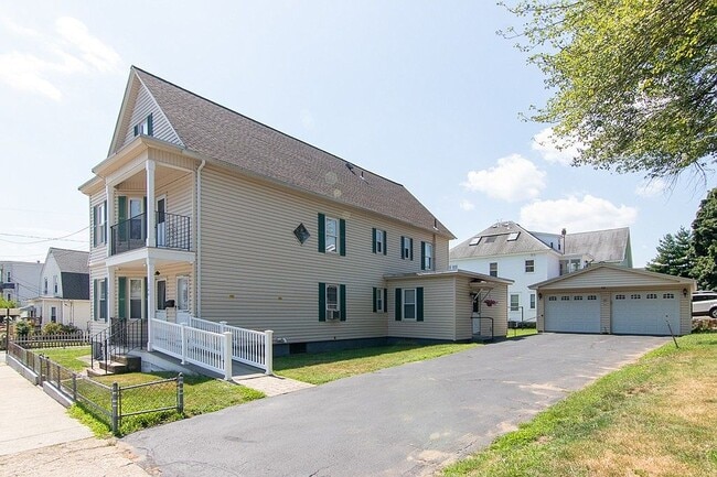 property at 242 Cumberland Rd