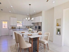 5006 Cherimoya Ln in Laredo, TX - Building Photo - Building Photo