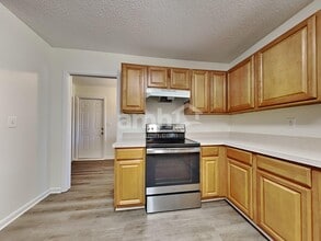 748 Camp Francis Johnson Rd in Orange Park, FL - Foto de edificio - Building Photo