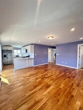 102-11 164th Ave in Queens, NY - Building Photo - Building Photo