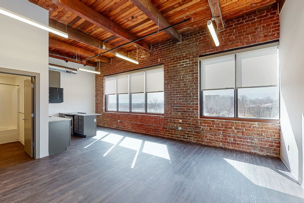 The Station Lofts at the Riverfront Apartments in Leavenworth, KS