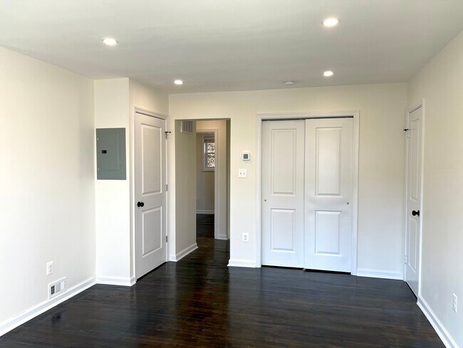 131 Joliet St SW, Unit A in Washington, DC - Building Photo - Building Photo
