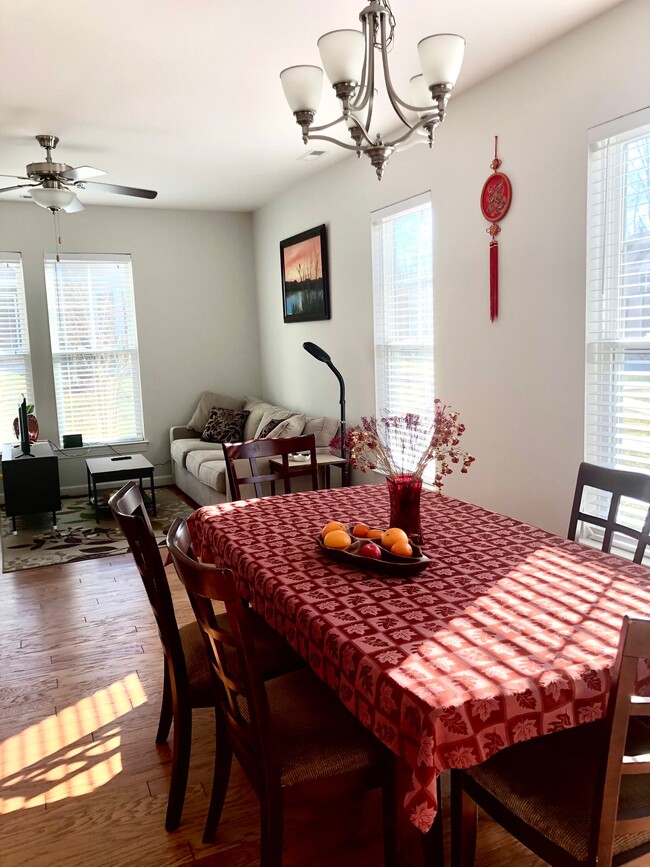 property at 4325 Candace Ln