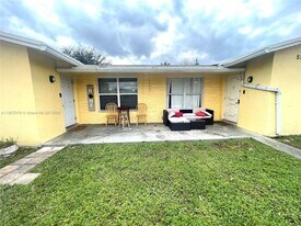 5930 NW 20th St in Lauderhill, FL - Building Photo