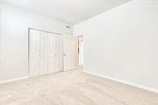 1628 Arbor Knot Dr in Kyle, TX - Building Photo