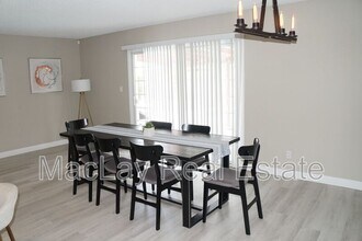 1732 E Hermosa Dr in Tempe, AZ - Building Photo - Building Photo