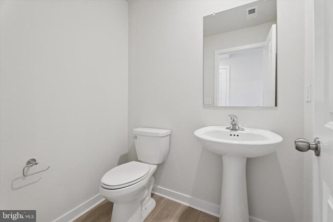 19 E Front St in Bridgeport, PA - Building Photo - Building Photo