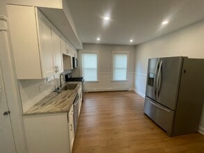 7 Wyman St in Worcester, MA - Building Photo - Building Photo