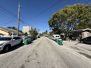 236 SW 10th Ave in Miami, FL - Building Photo - Building Photo